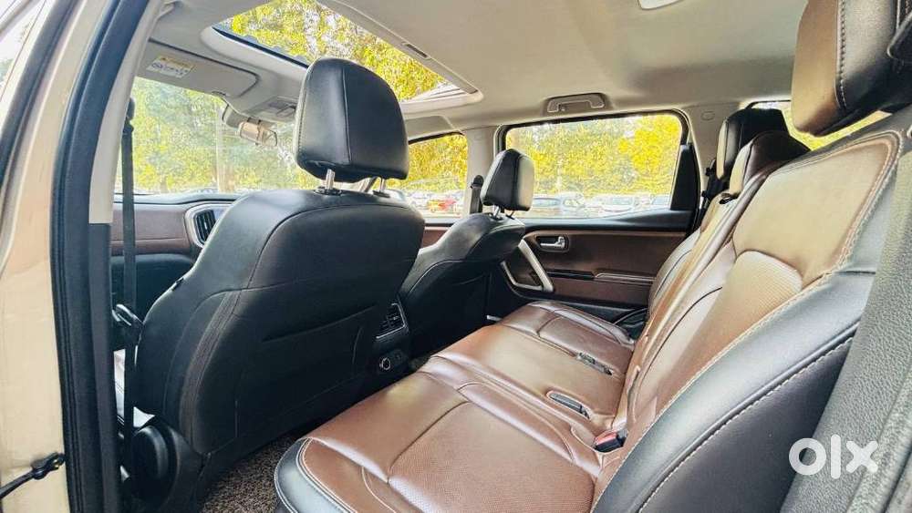 Mahindra Scorpio N Z8 Petrol Mt 7 Str, 2023, Petrol