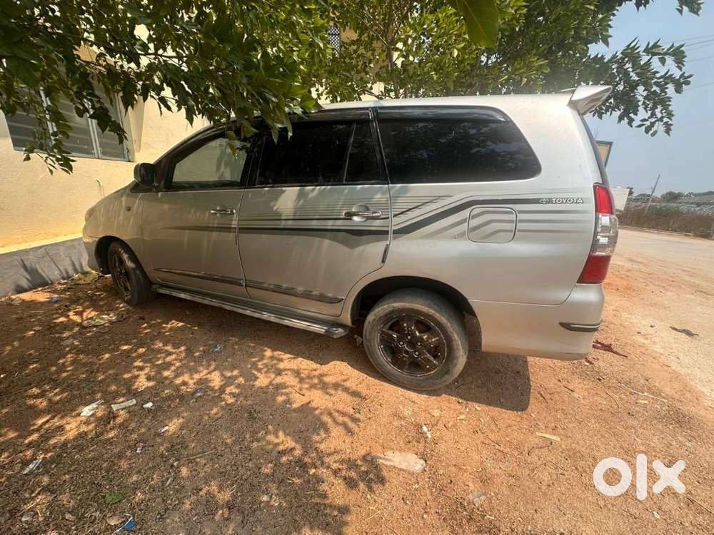 Toyota Innova 2008 Diesel Well Maintained