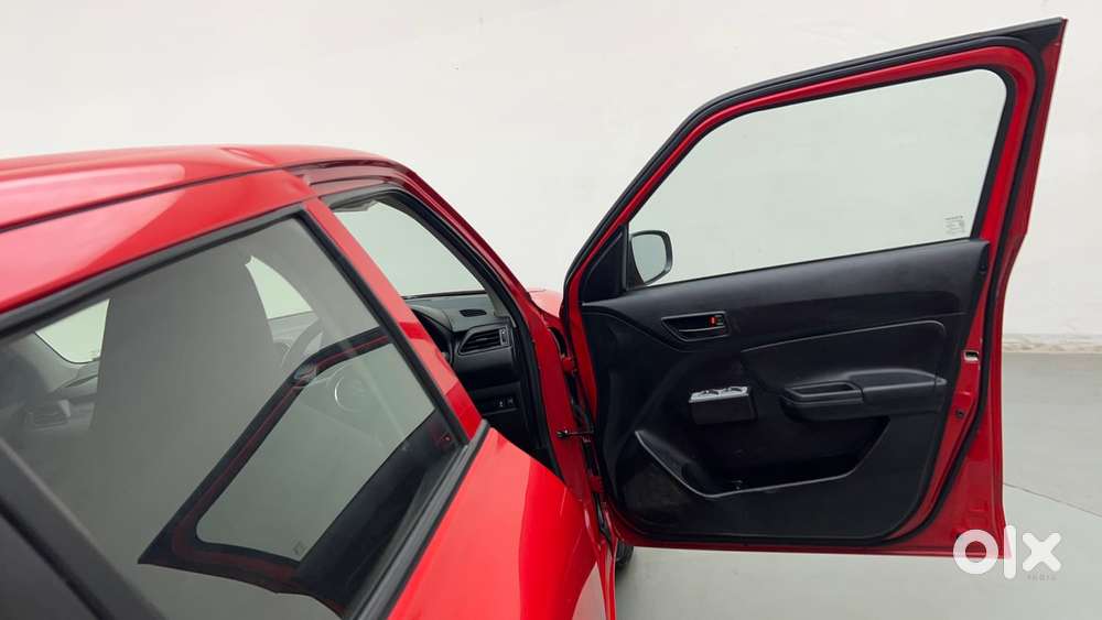 Maruti Suzuki Swift 1.3 Lxi, 2023, Petrol