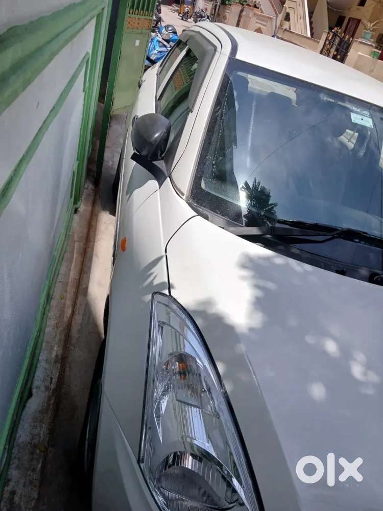 Maruti Suzuki Dzire 2021