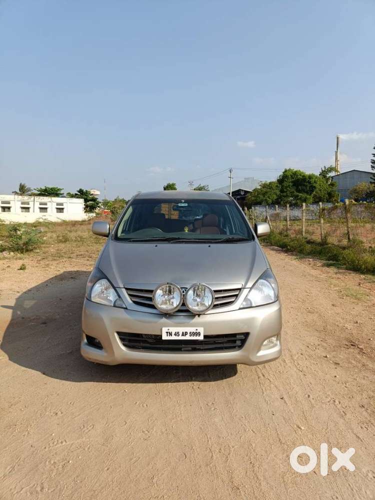 Toyota Innova, 2009