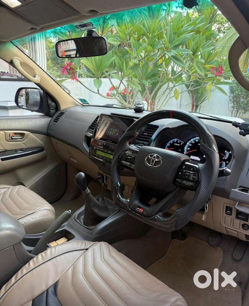Toyota Fortuner 2012 Diesel 122000 Km Driven