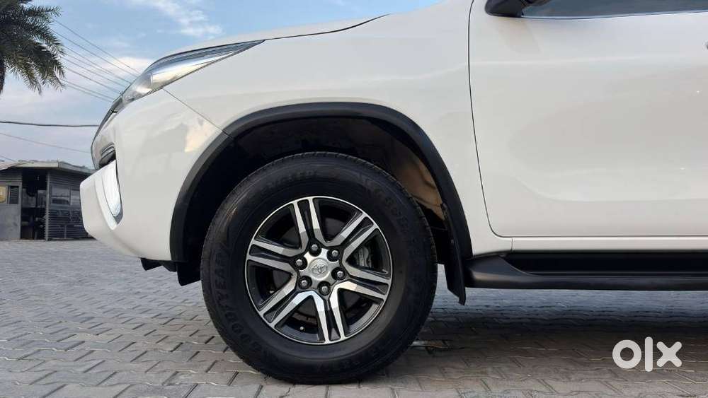 Toyota Fortuner 4x2 At 2.8 Diesel, 2018, Diesel