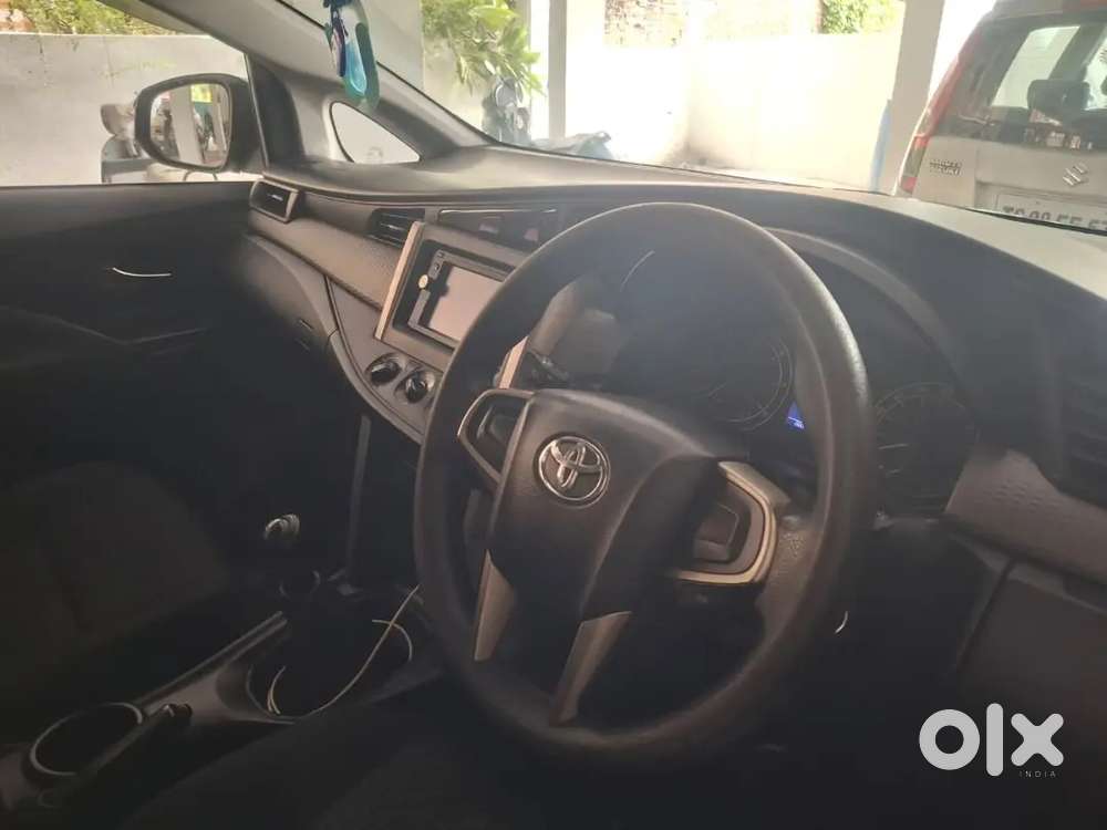 Toyota Innova Crysta 2018