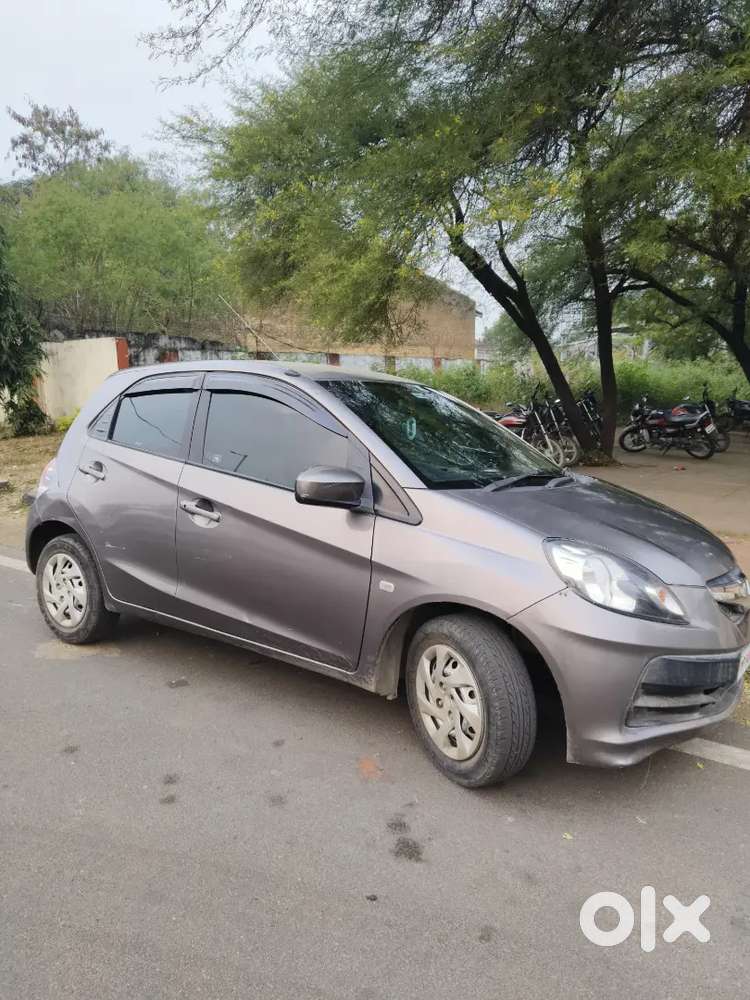 Honda Brio 2013 Mt