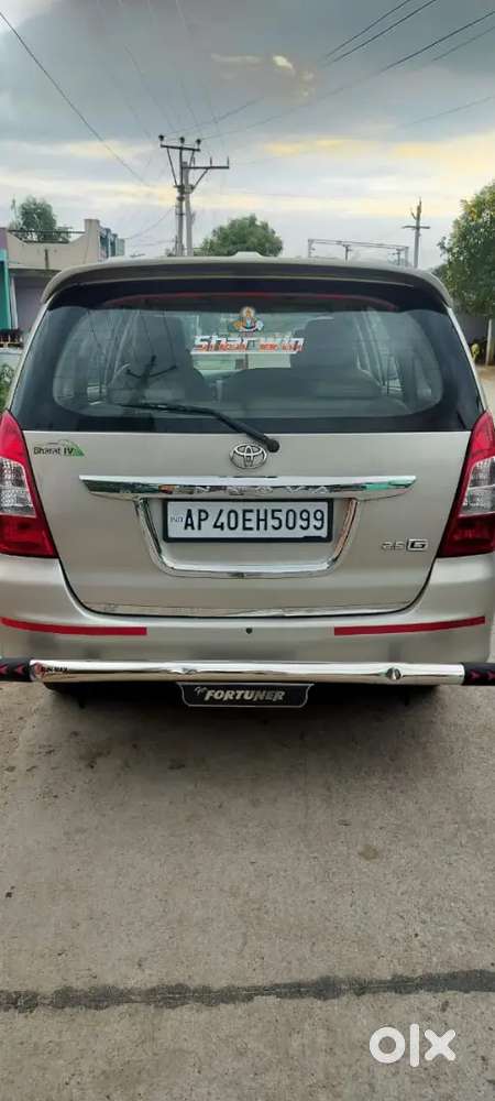 We Are Selling An Innova Which In Super Condition And Super Look