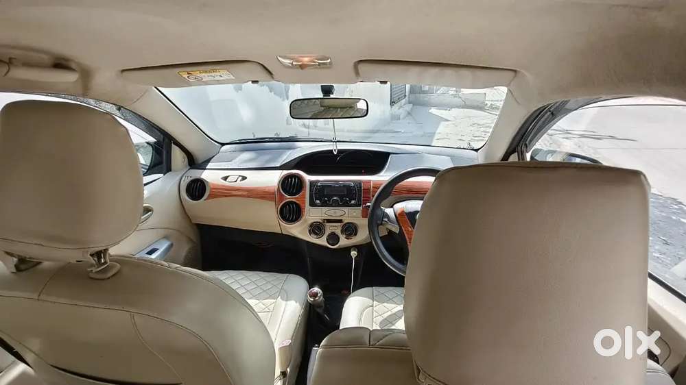Toyota Etios Liva 2016 Cng & Hybrids Well Maintained
