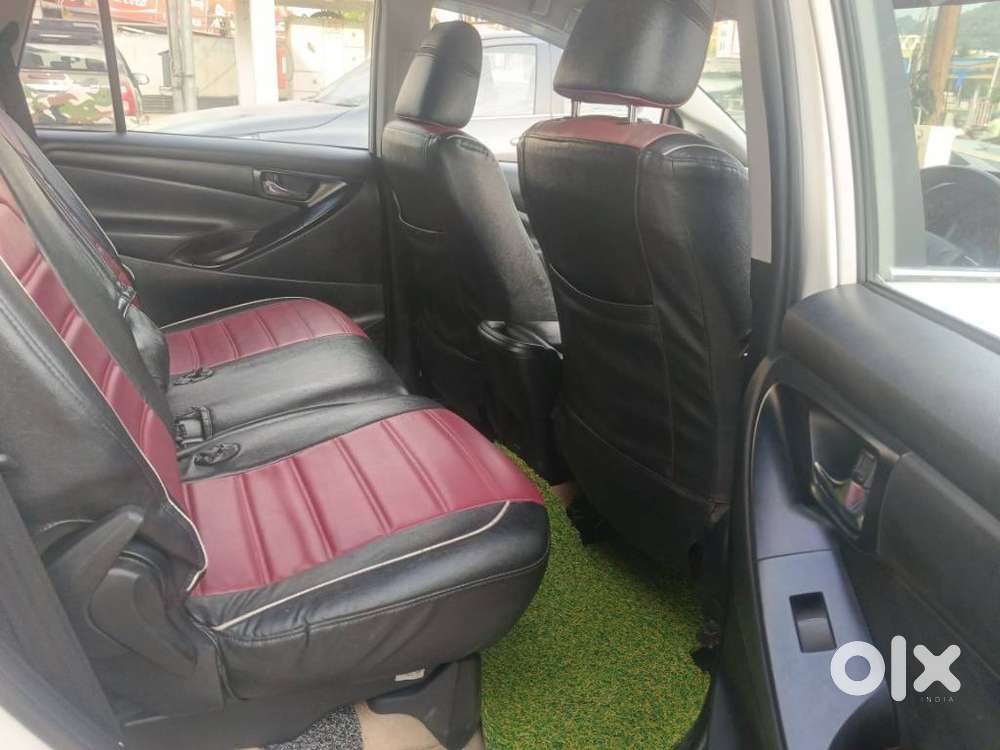 Toyota Innova Crysta 2.4 Gx Mt, 2024, Diesel
