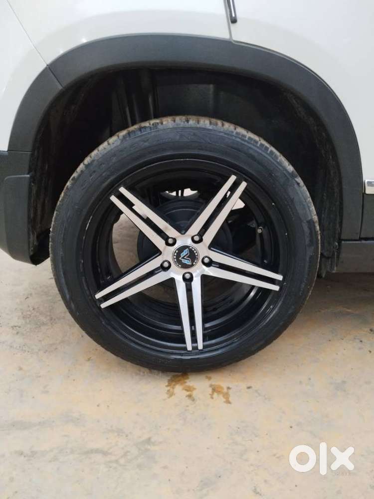 Toyota Urban Cruiser Cruiser Premium, 2021, Petrol