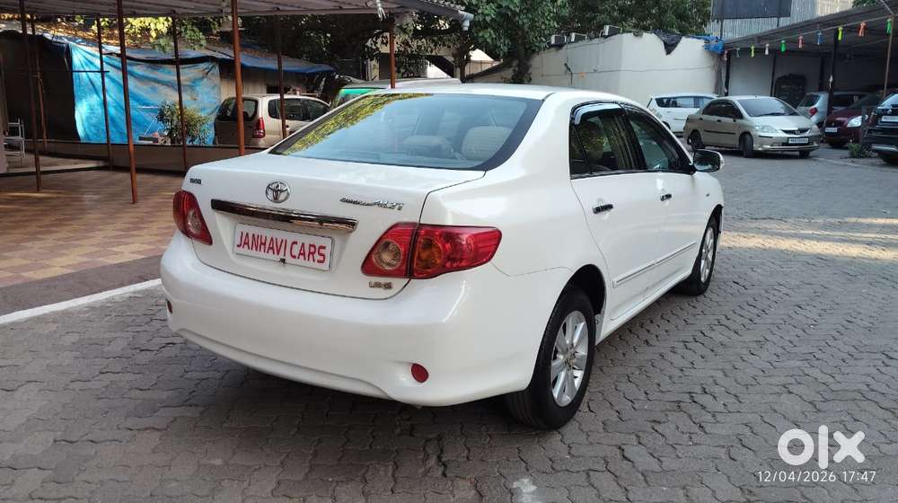 Toyota Corolla Altis Gl, 2010, Cng & Hybrids