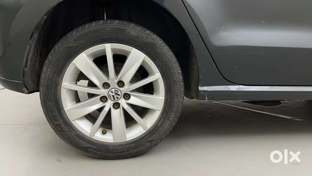 Volkswagen Polo 2009-2013 Petrol Highline 1.2l, 2015, Petrol