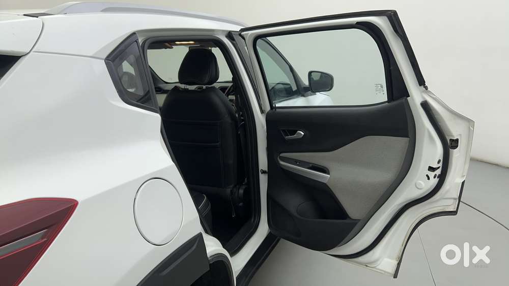 Nissan Magnite 1.0 Xl, 2021, Petrol