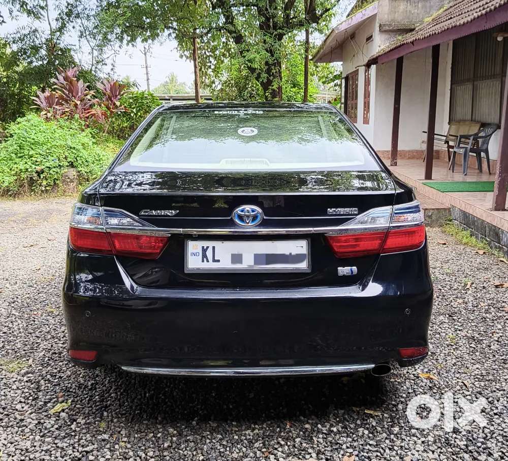 Toyota Camry Hybrid 2016 In Immaculate Condition
