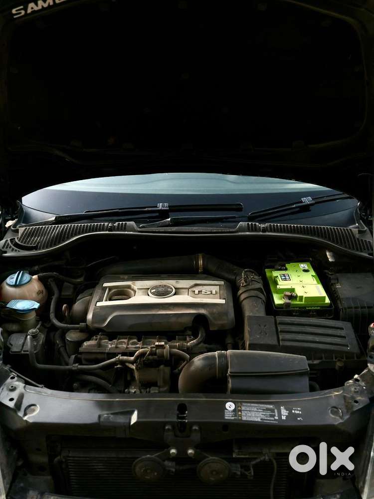 Skoda Laura Vrs 2012
