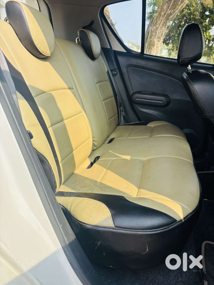 Maruti Suzuki Ritz Vxi, 2012, Petrol