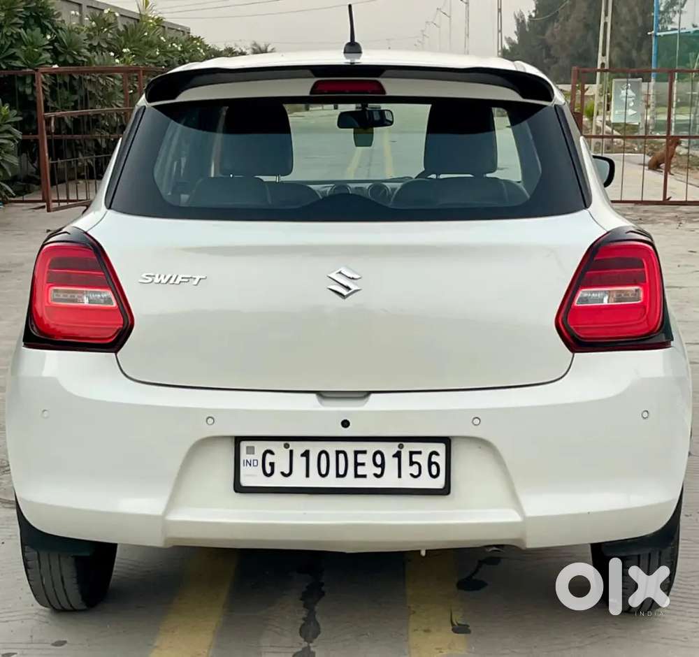 Maruti Suzuki Swift 2021 Cng & Hybrids 74000 Km Driven