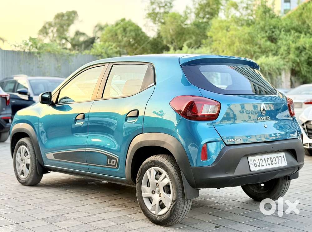 Renault Kwid 1.0 Rxt (o) Easy-r, 2020, Petrol