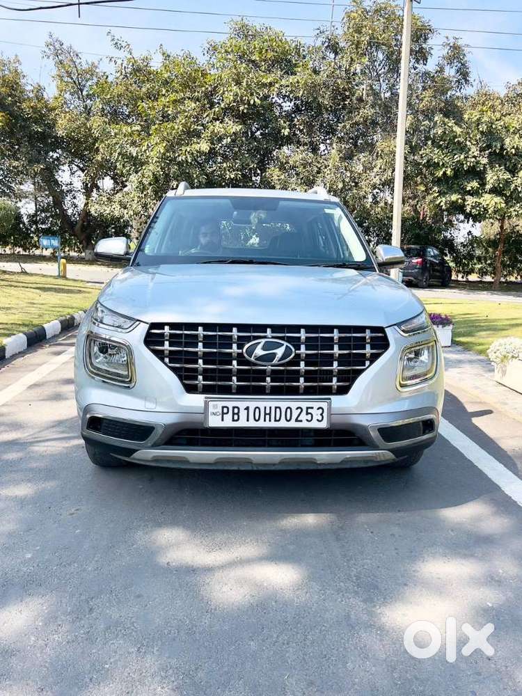 Hyundai Venue S, 2019