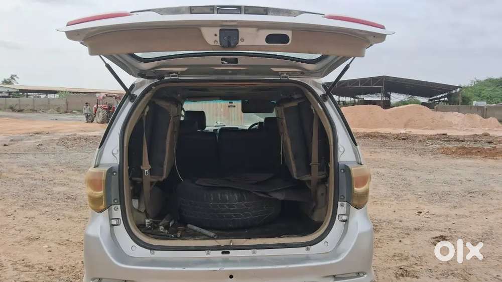 Toyota Fortuner Diesel Manual 2012
