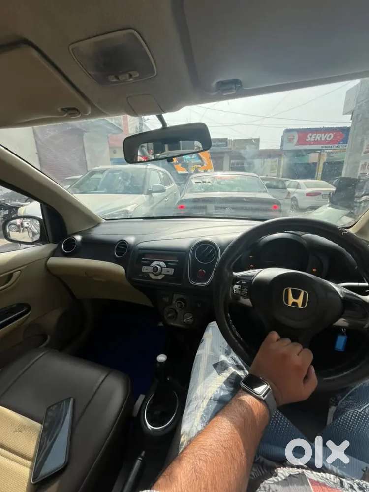Honda Mobilio 2015 Diesel Well Maintained