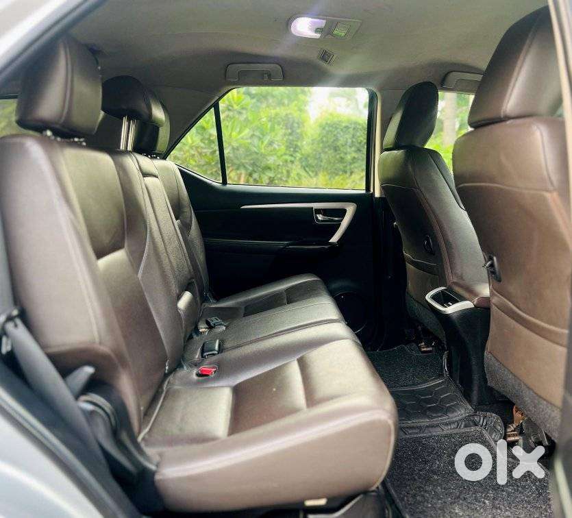 Toyota Fortuner 2.5 4x2 At Trd Sportivo, 2020, Diesel