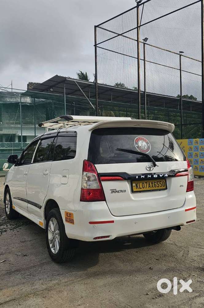 Toyota Innova 2.5 G4 Diesel 8-seater, 2005, Diesel