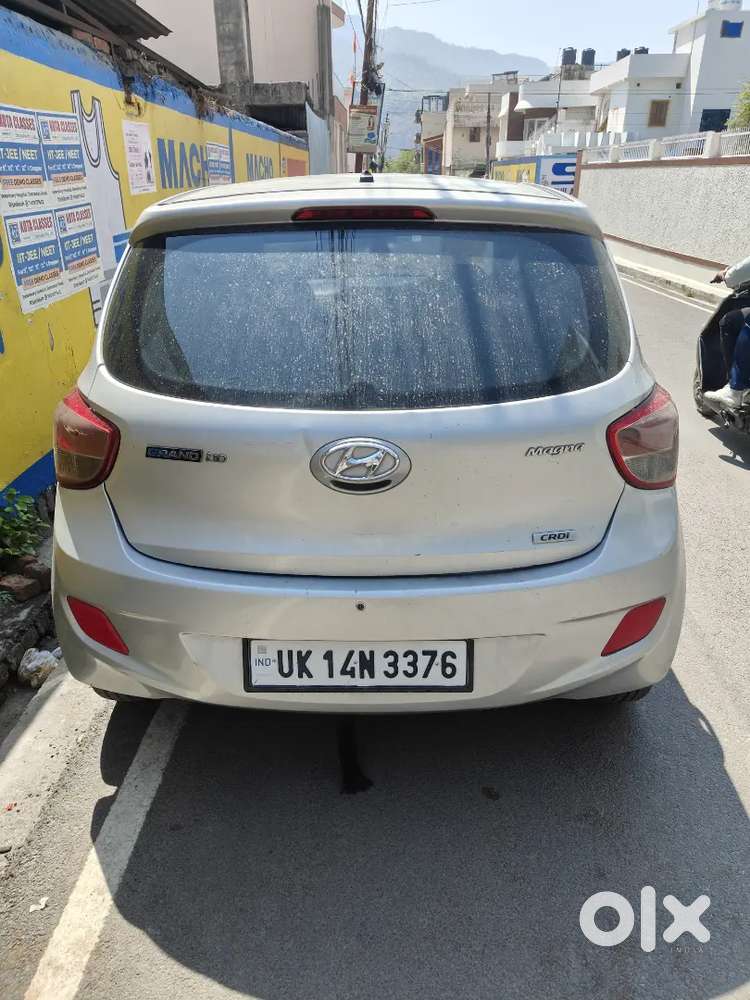 Hyundai Grand I10 2015 Diesel Well Maintained