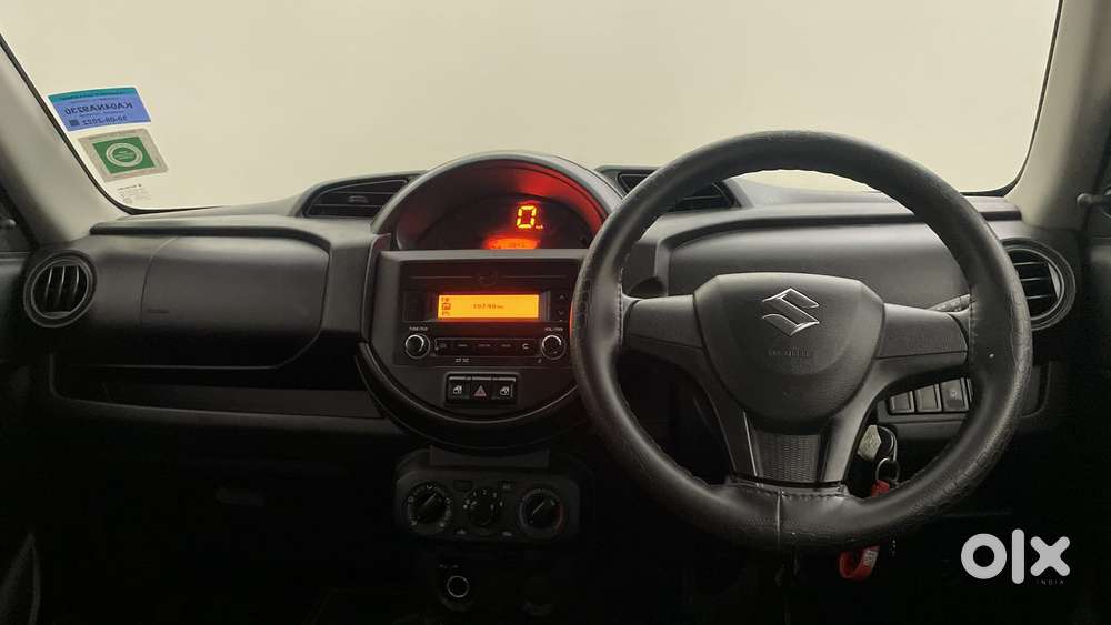 Maruti Suzuki S-presso Vxi, 2022, Petrol