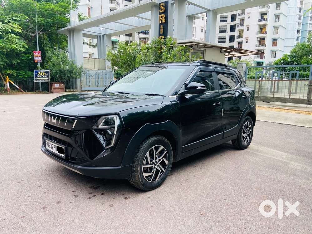 Mahindra Xuv 3xo Ax5 Ds Mt, 2024, Diesel