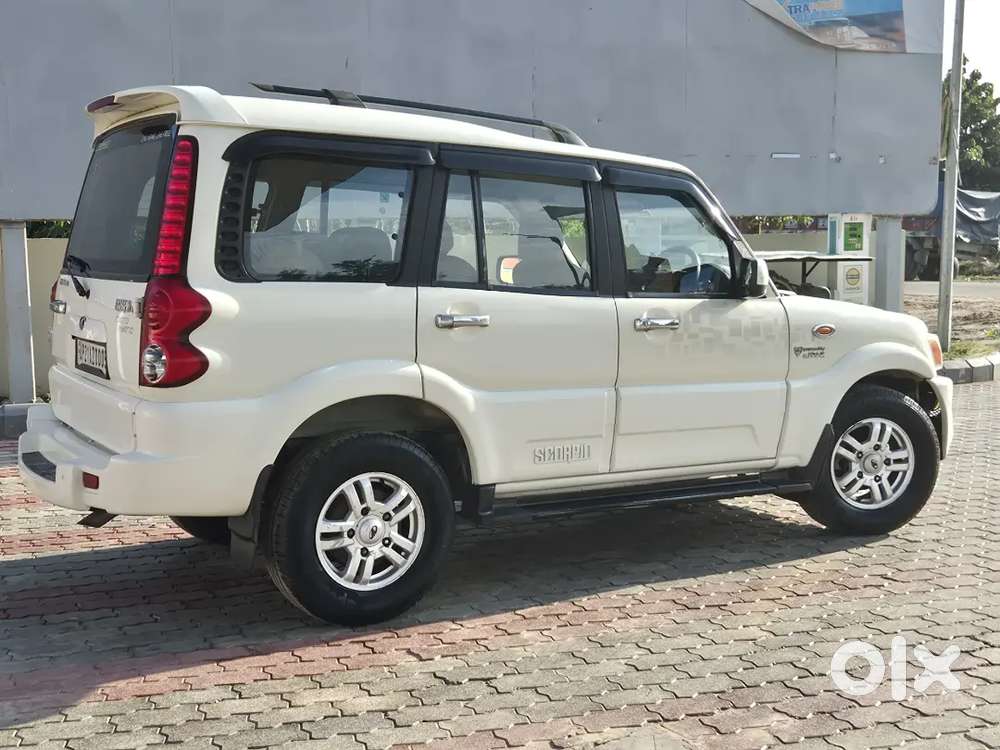 Mahindra Scorpio Diesel Manual 2014