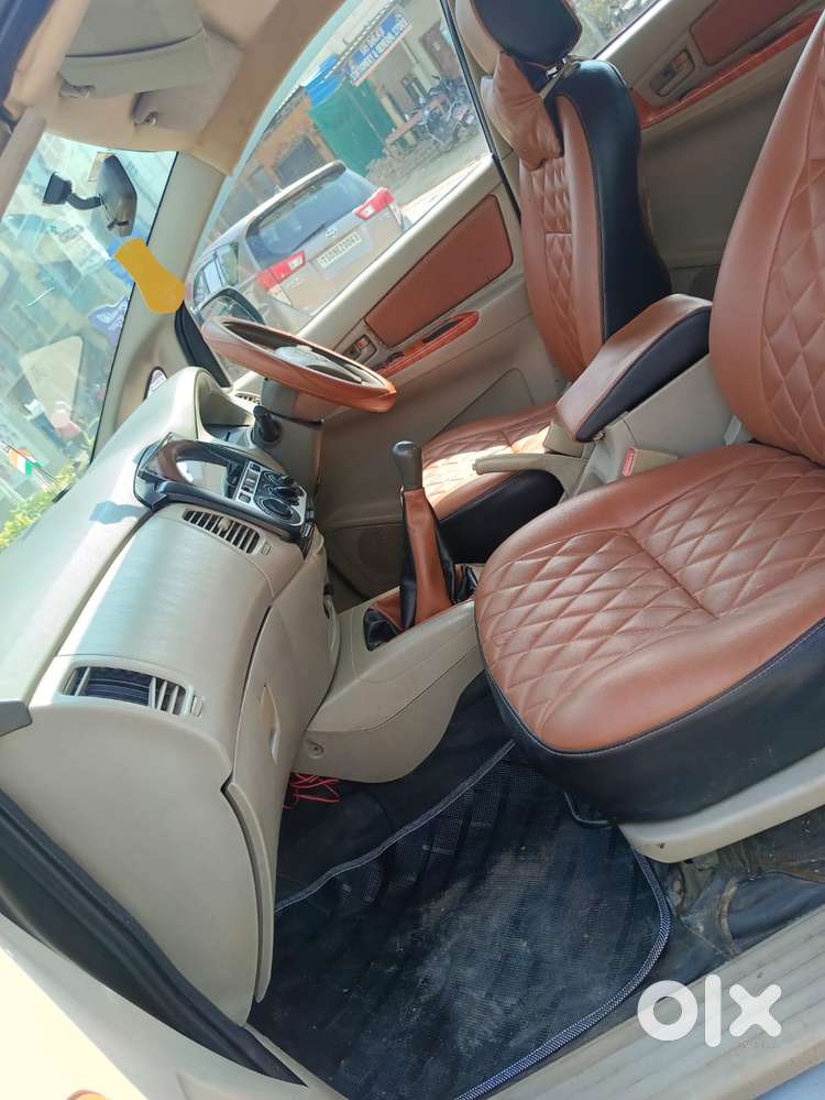 Toyota Innova 2.5 G (diesel) 7 Seater, 2009, Diesel