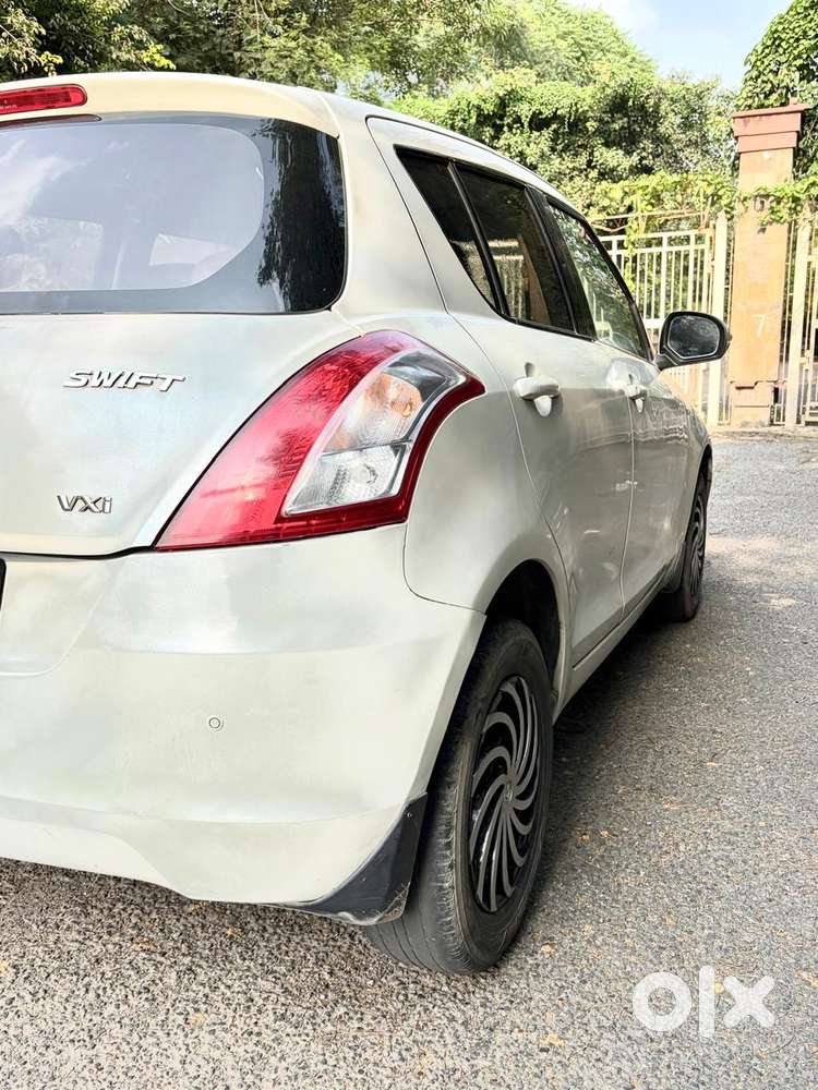 Maruti Suzuki Swift Vxi, 2017, Petrol