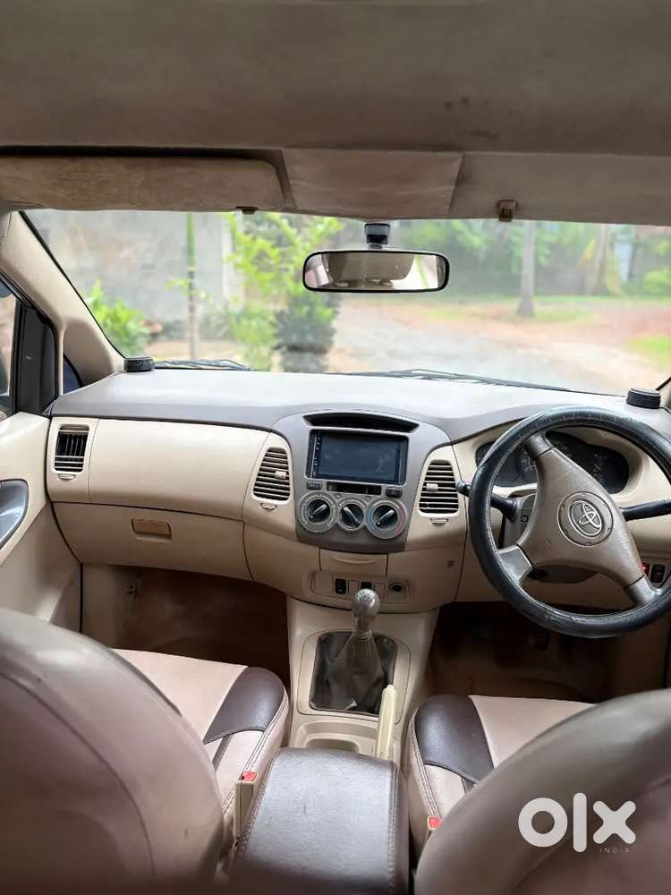 Toyota Innova 2008 Diesel 460000 Km Driven