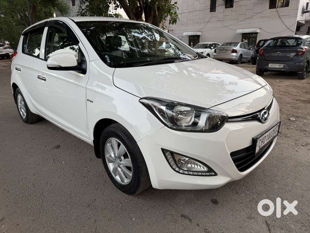 Hyundai I20 Sportz 1.2 Bs-iv, 2013, Petrol