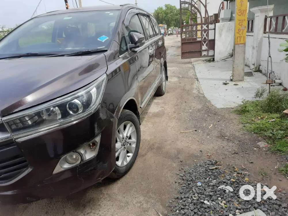 Toyota Innova Crysta 2017 Diesel Manual