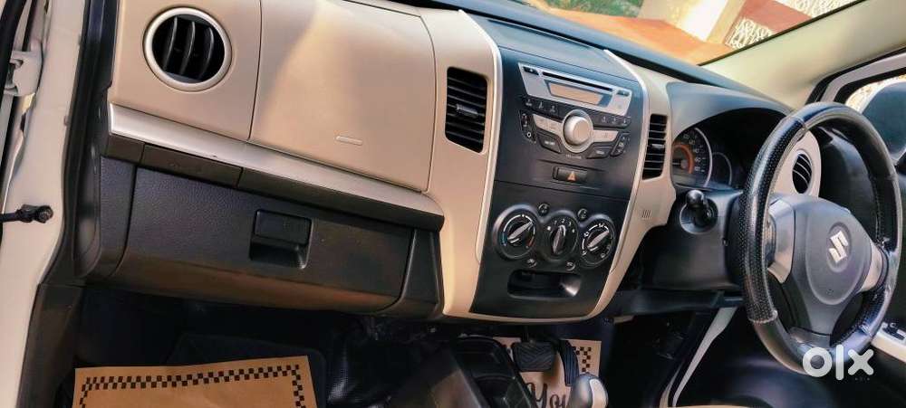 Maruti Suzuki Wagon R Vxi Amt1.2, 2016, Petrol