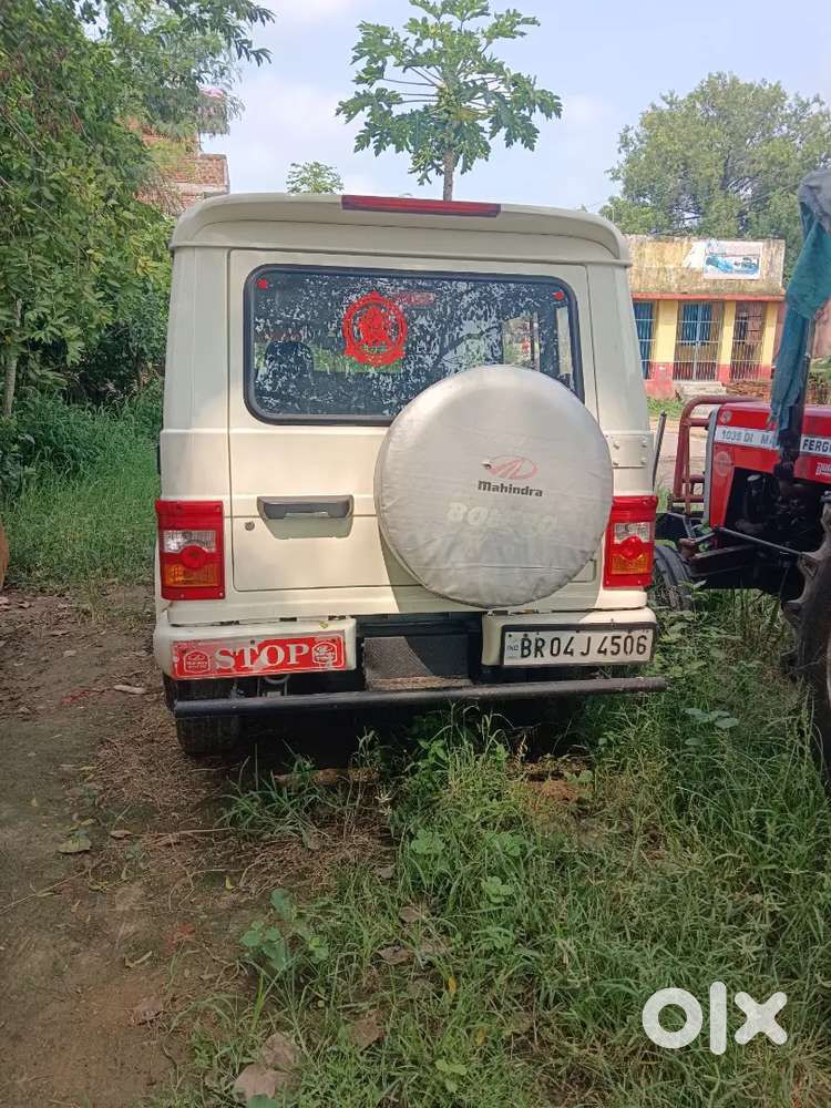 Mahindra Bolero Neo 2012