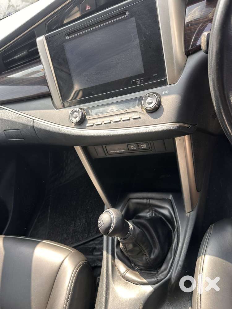 Toyota Innova Crysta 2.4 V 7 Str, 2018, Diesel