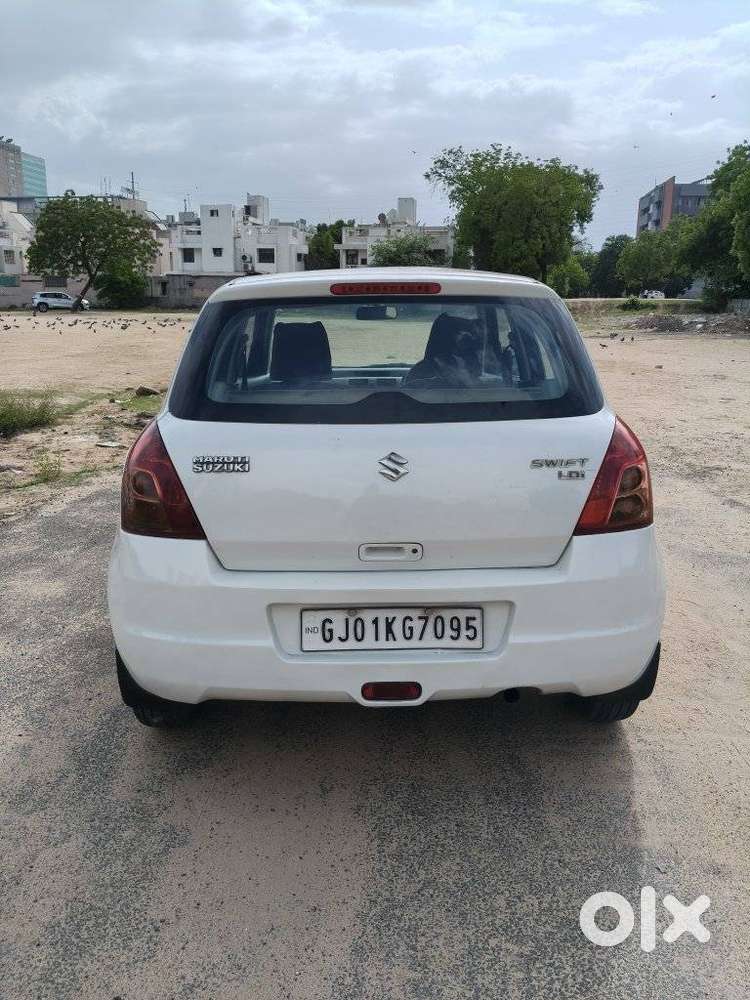 Maruti Suzuki Swift Ldi Bsiv, 2011, Diesel