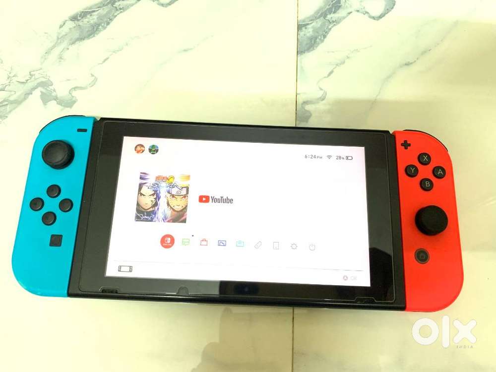 Nintendo switch(HAC-001) 4 year old - Games & Entertainment