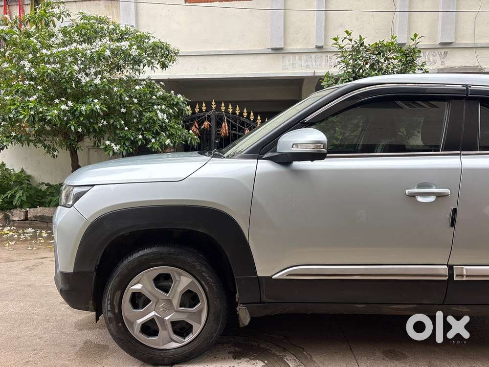 Maruti Suzuki Brezza 2024 Petrol Well Maintained
