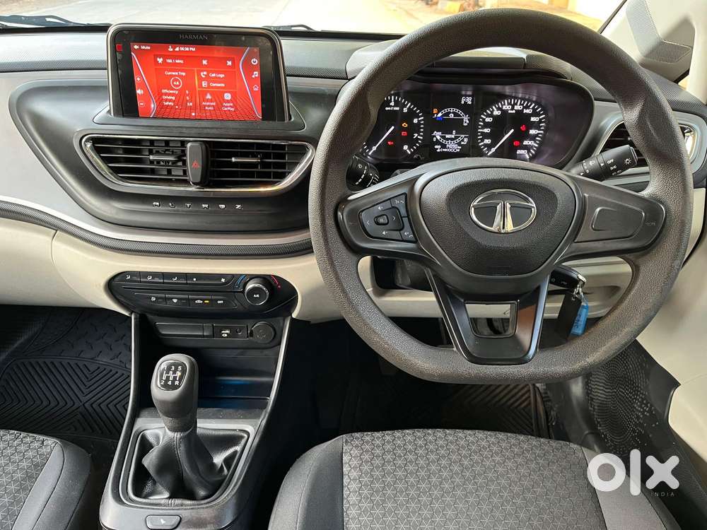 Tata Altroz 1.2 Xm Plus, 2022, Petrol