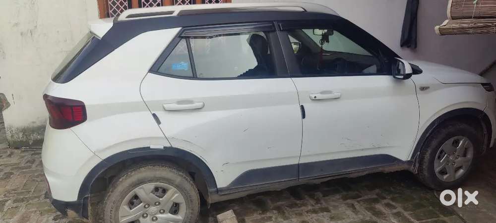 Hyundai Venue 1.2 Petrol Manual 2020