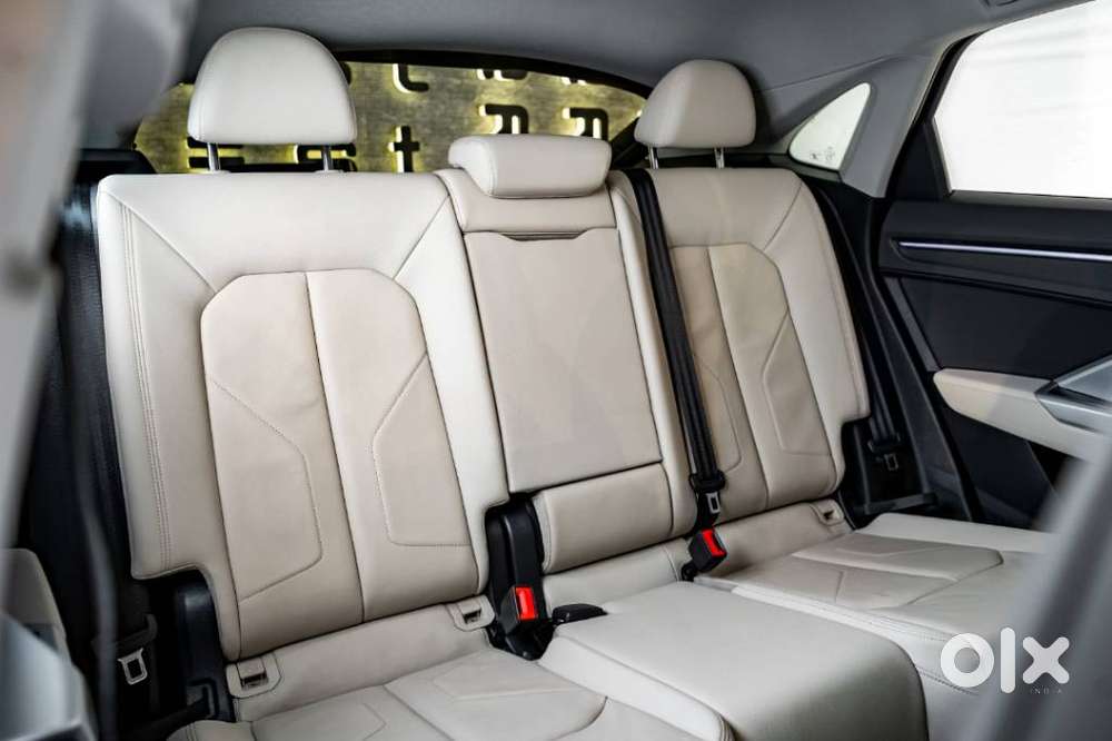 Audi Q3 Sportback Technology Plus S-line, 2025, Petrol