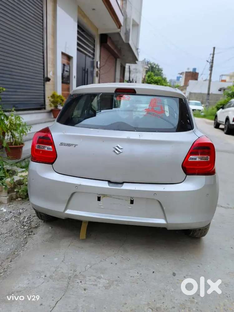 Urgent Sale  2023 Maruti Suzuki Swift Lxi Petrol  40,000 Km Good
