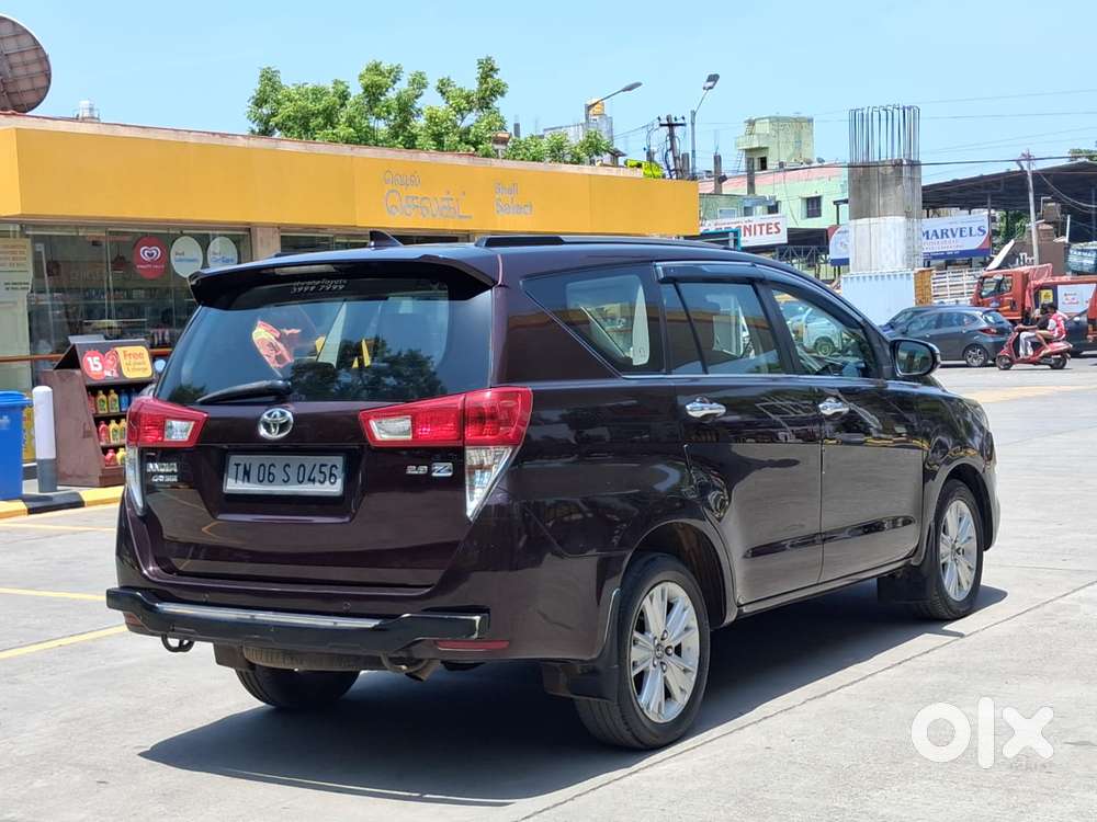 Toyota Innova Crysta 2.8 Z, 2016, Diesel