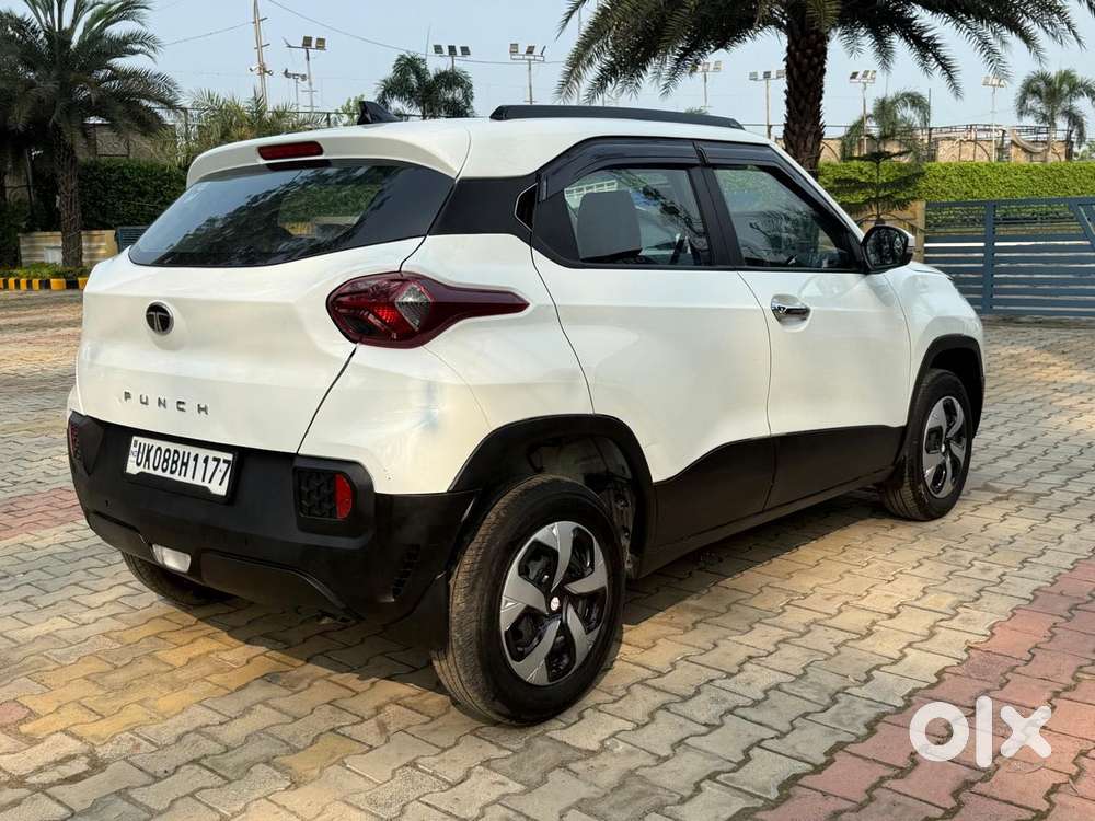 Tata Punch Pure, 2025, Petrol