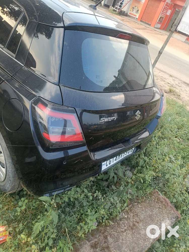 Maruti Suzuki Swift 2025 Petrol
