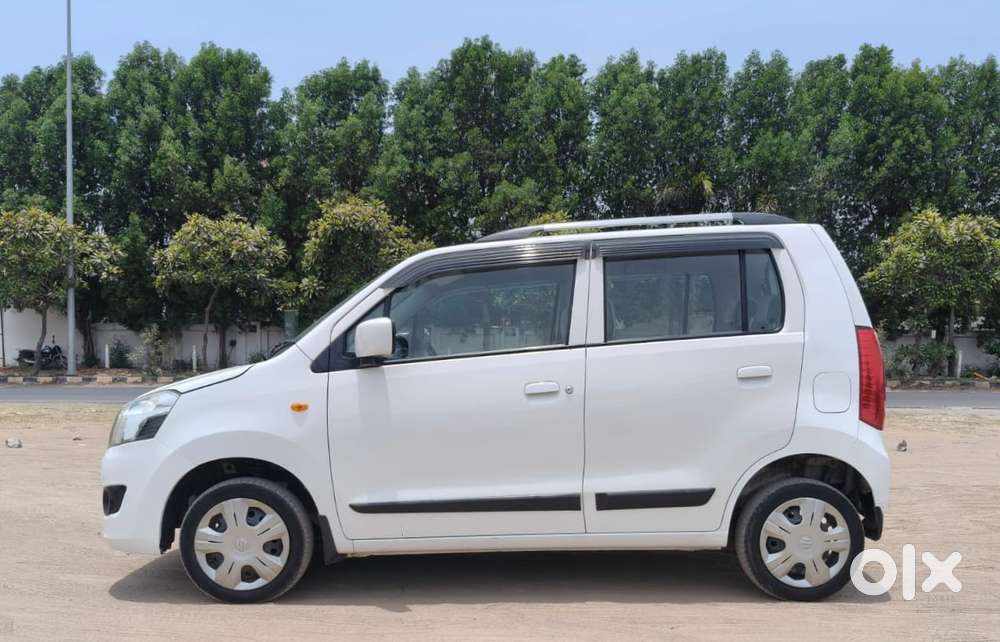 Maruti Suzuki Wagon R Vxi 1.0, 2014, Cng & Hybrids