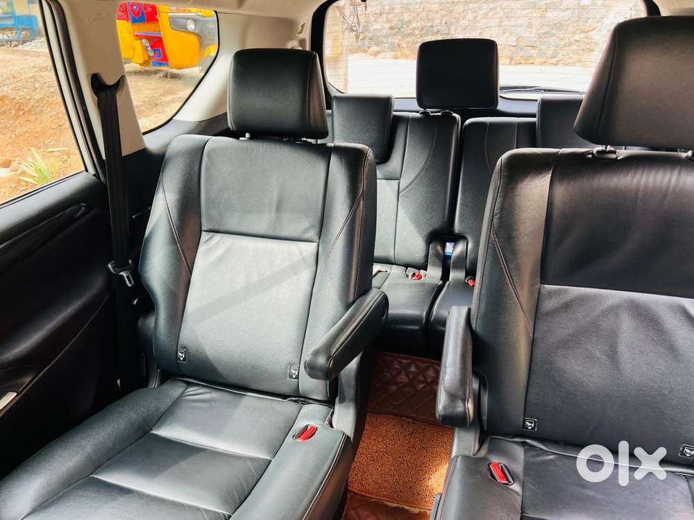 Toyota Innova Crysta 2.4 Z 7 Str, 2020, Diesel